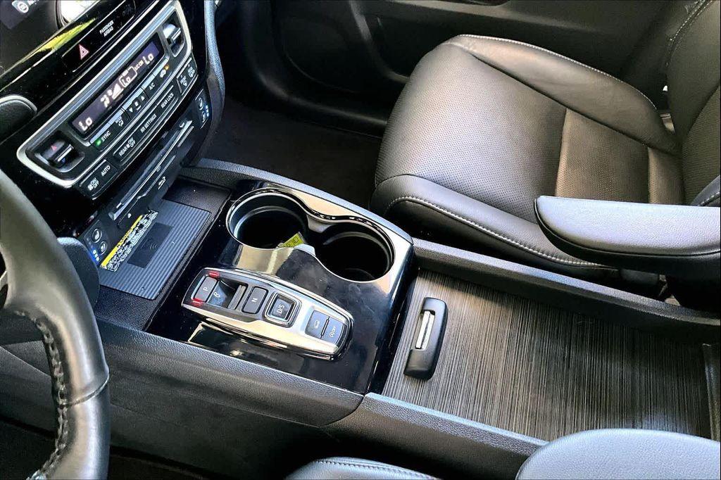 used 2021 Honda Pilot car, priced at $33,396