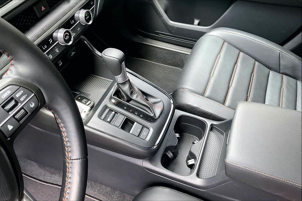 new 2026 Honda CR-V Hybrid car, priced at $41,226
