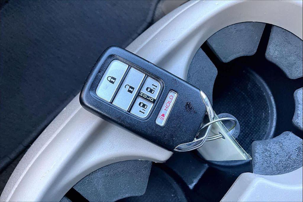 used 2016 Honda Odyssey car, priced at $15,584