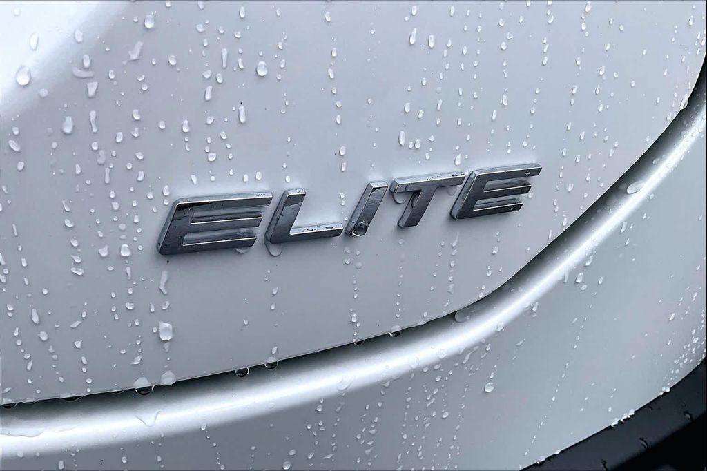 new 2026 Honda Pilot car, priced at $57,686