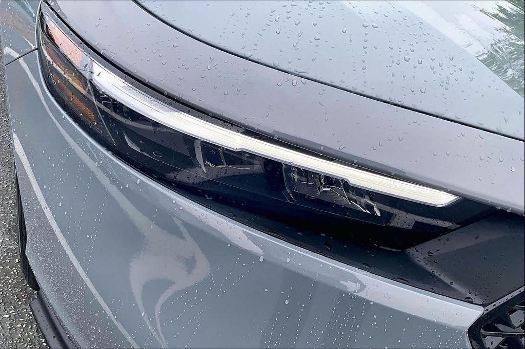 new 2026 Honda Accord Hybrid car, priced at $36,041