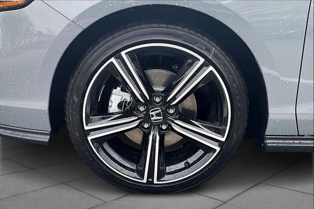 new 2026 Honda Accord Hybrid car, priced at $36,041