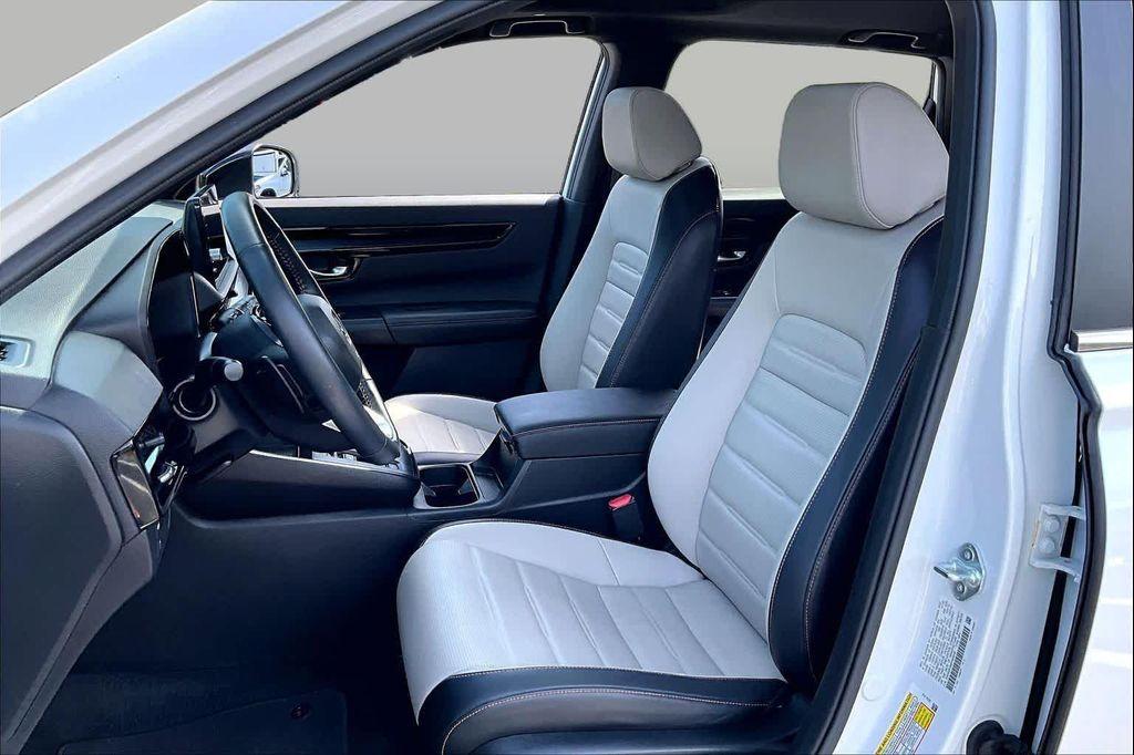 used 2023 Honda CR-V Hybrid car, priced at $36,444