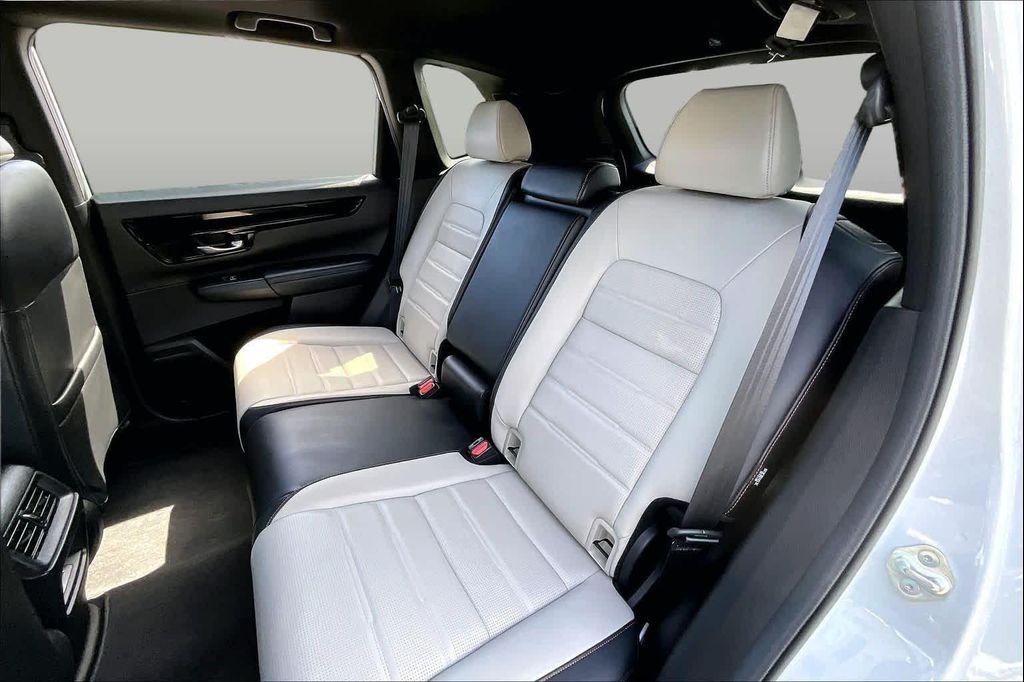 used 2023 Honda CR-V Hybrid car, priced at $36,444