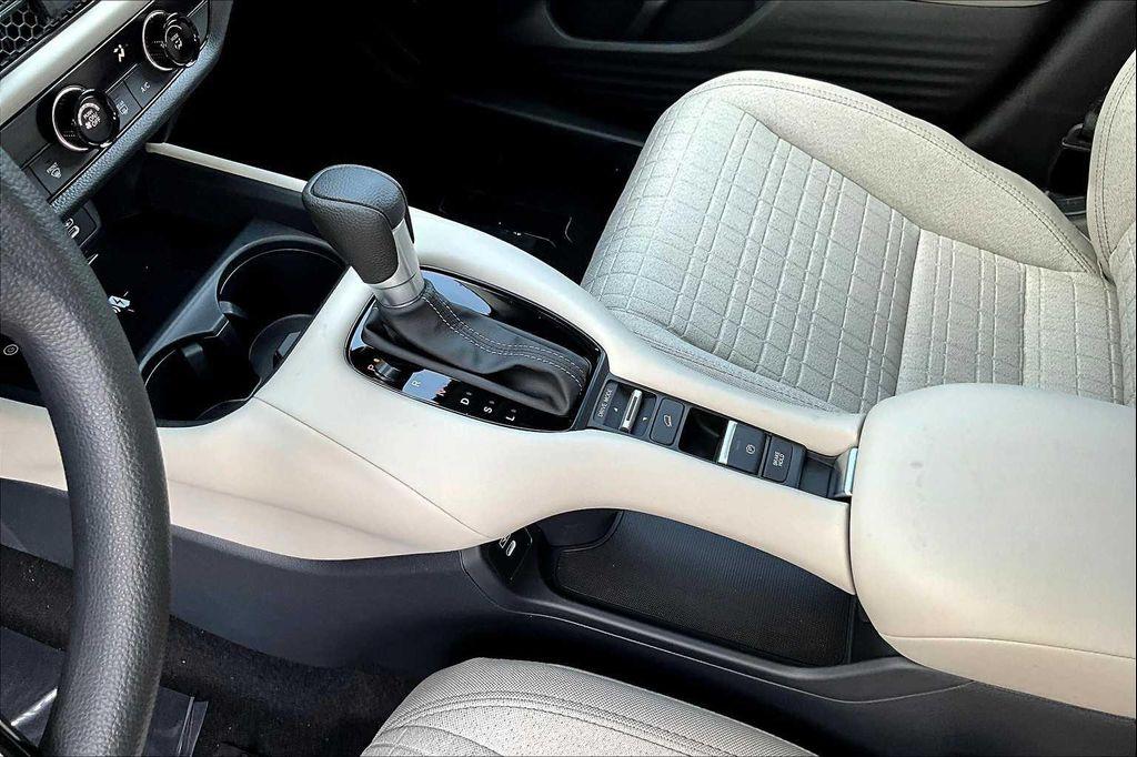 new 2026 Honda HR-V car, priced at $28,870