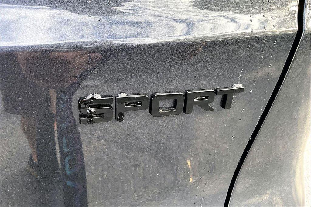 new 2026 Honda CR-V Hybrid car, priced at $37,676