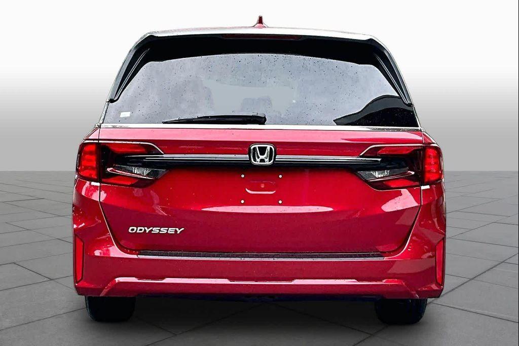 new 2026 Honda Odyssey car, priced at $45,341