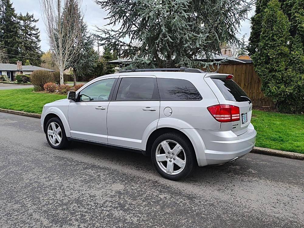 used 2010 Dodge Journey car, priced at $3,695