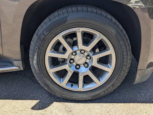 used 2017 GMC Yukon car, priced at $24,695