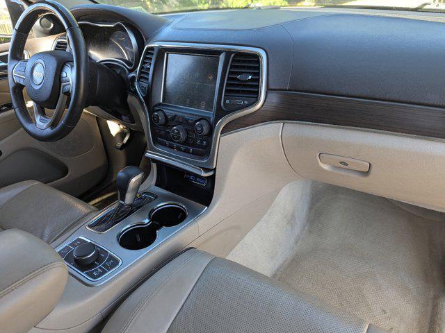 used 2017 Jeep Grand Cherokee car, priced at $16,775