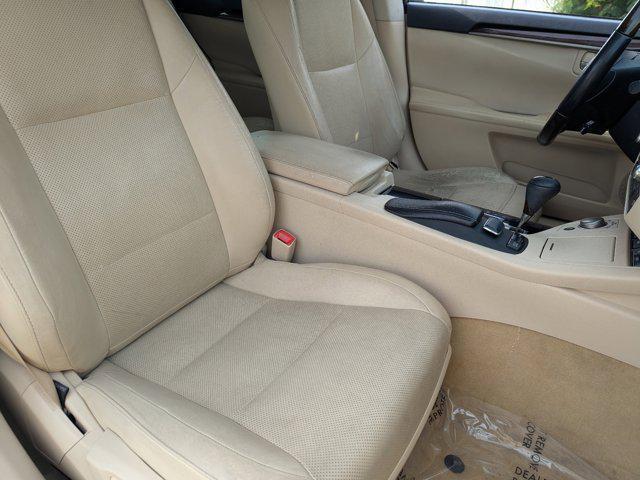 used 2013 Lexus ES 350 car, priced at $13,995