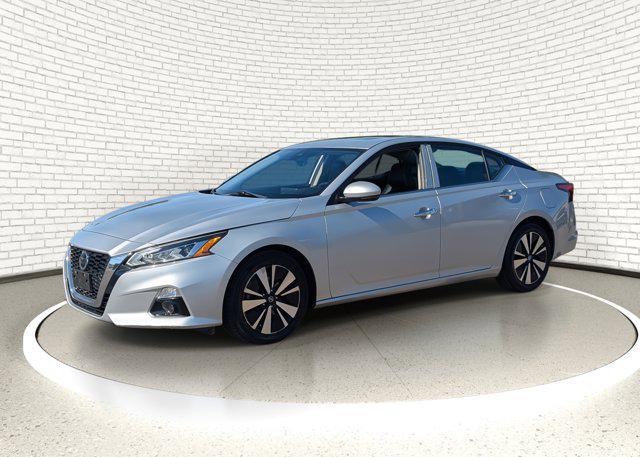used 2019 Nissan Altima car, priced at $15,400