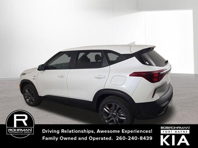 used 2023 Kia Seltos car, priced at $21,255