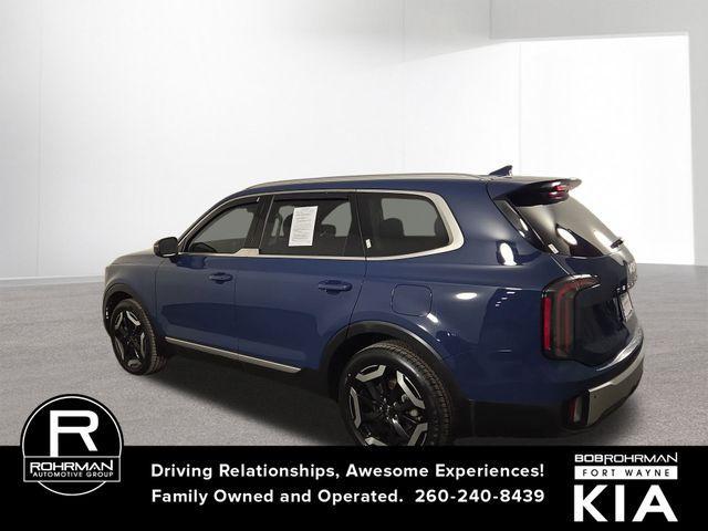 used 2024 Kia Telluride car, priced at $32,912