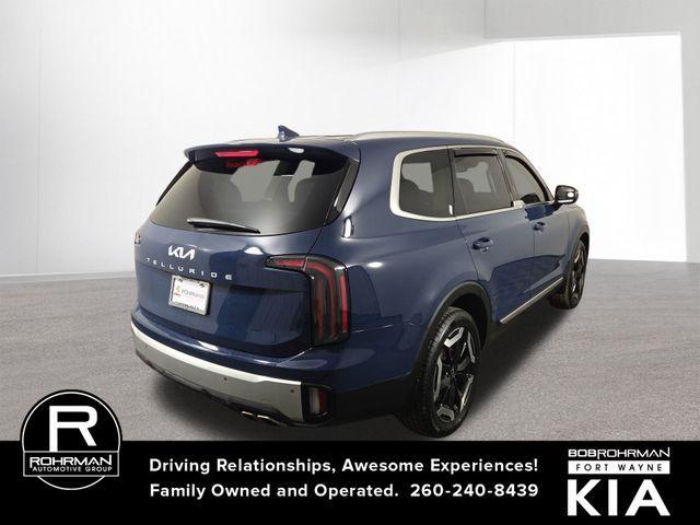 used 2024 Kia Telluride car, priced at $32,912