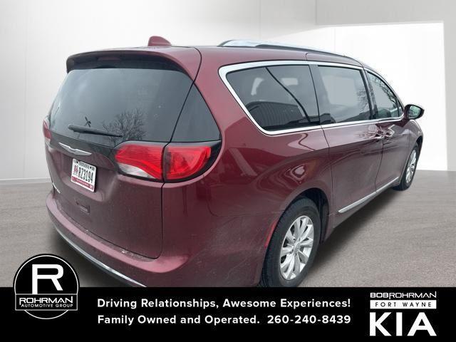 used 2018 Chrysler Pacifica car, priced at $13,277