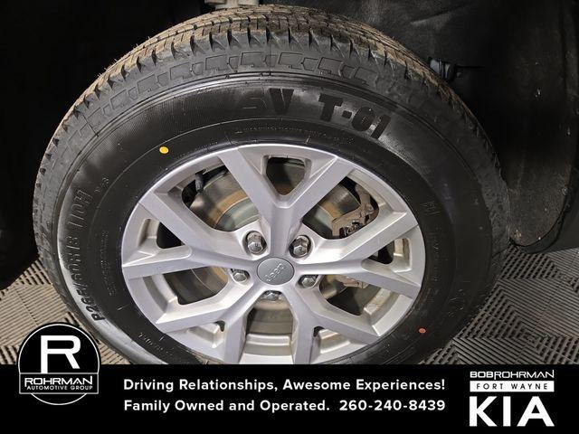 used 2021 Jeep Grand Cherokee L car, priced at $25,990