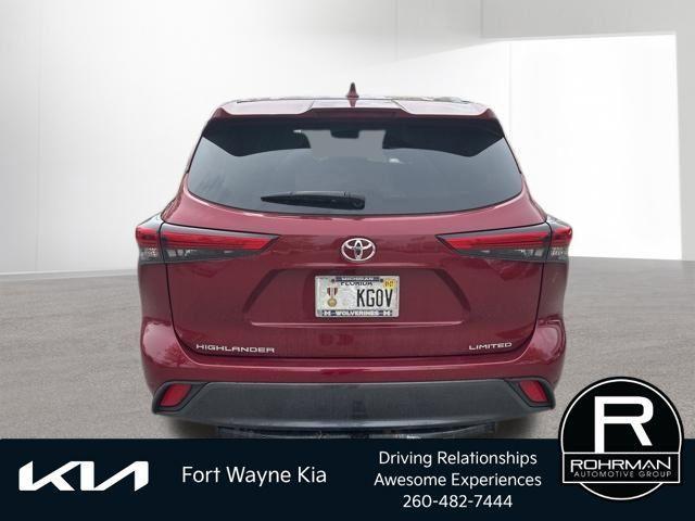 used 2021 Toyota Highlander car, priced at $31,990