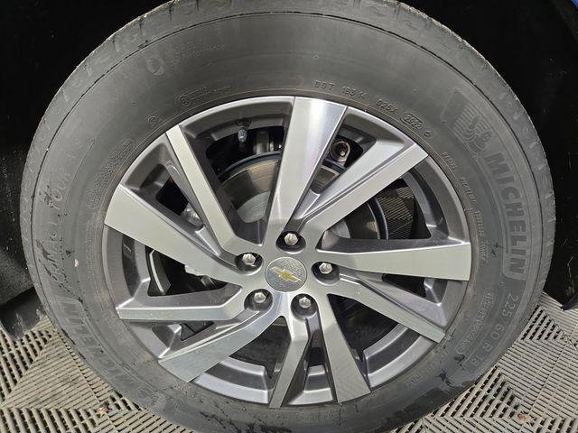 used 2022 Chevrolet Equinox car, priced at $19,870