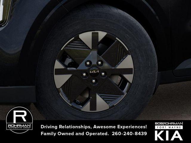 new 2026 Kia Carnival Hybrid car, priced at $42,372