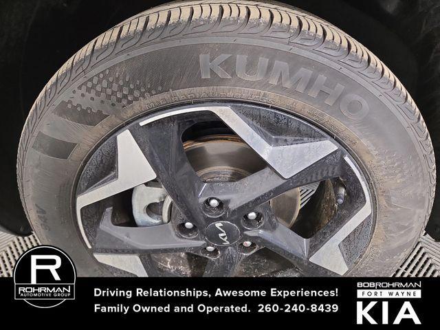 used 2025 Kia Seltos car, priced at $21,763