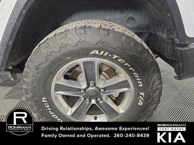 used 2018 Jeep Wrangler Unlimited car, priced at $21,728