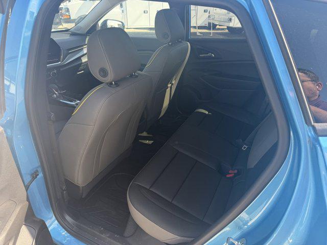 new 2025 Chevrolet Trax car, priced at $27,330