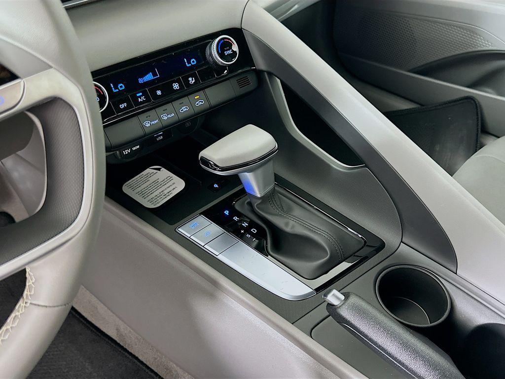 new 2026 Hyundai Elantra car, priced at $26,080