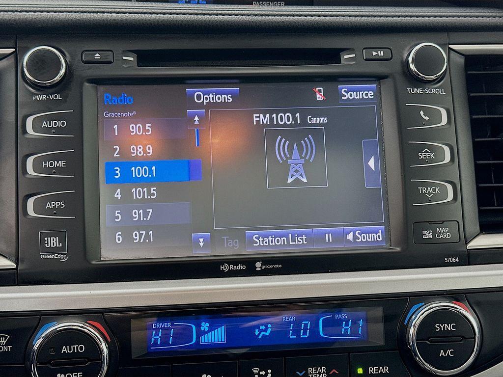 used 2015 Toyota Highlander car, priced at $17,190