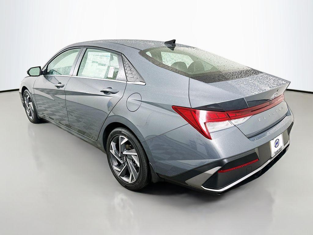 new 2026 Hyundai ELANTRA HEV car, priced at $31,655