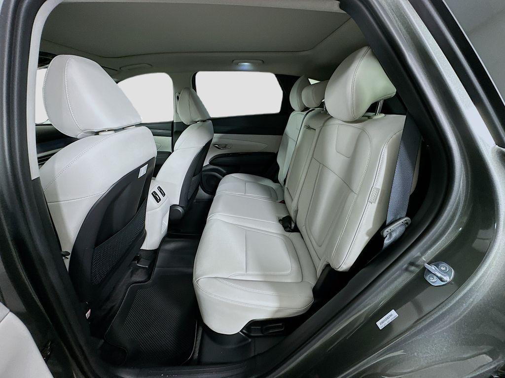 new 2026 Hyundai TUCSON Hybrid car, priced at $44,615