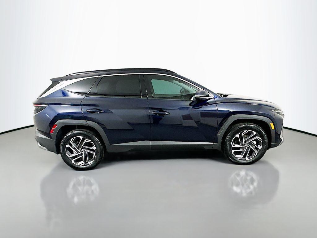 used 2025 Hyundai TUCSON Hybrid car, priced at $38,224
