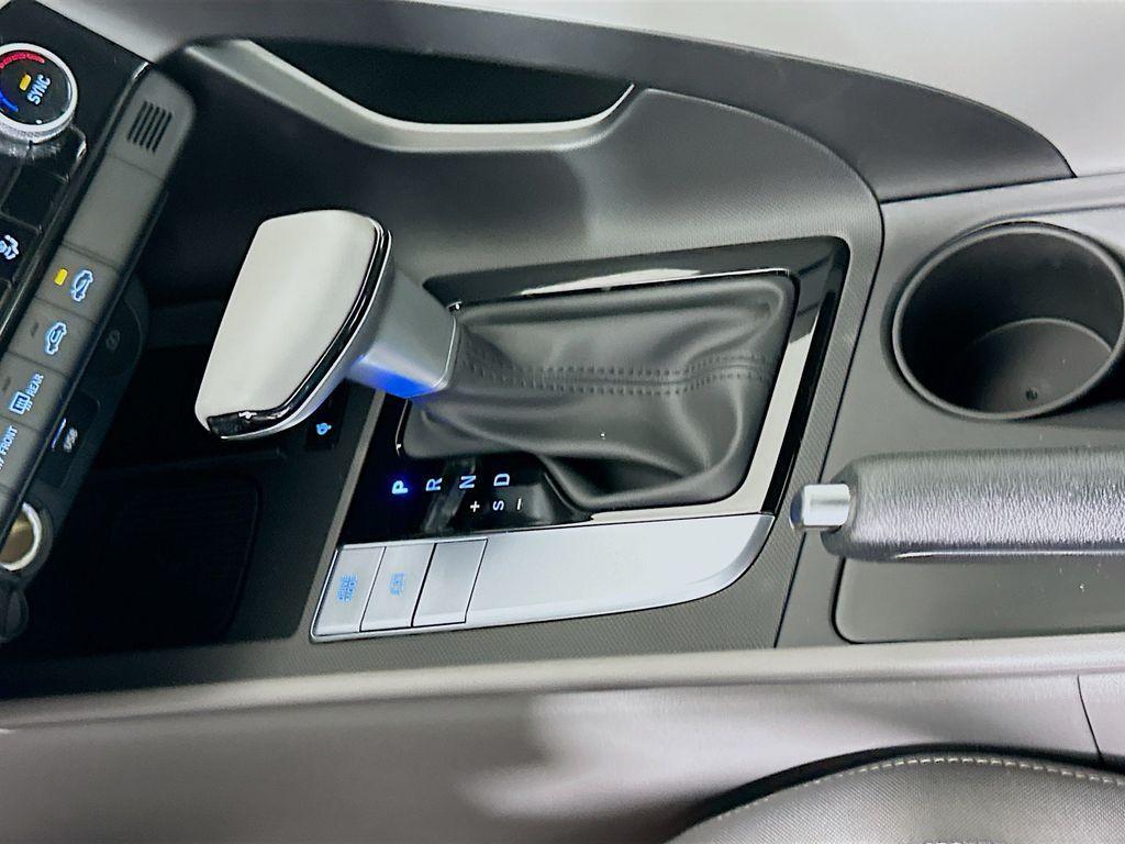 new 2026 Hyundai Elantra car, priced at $25,635