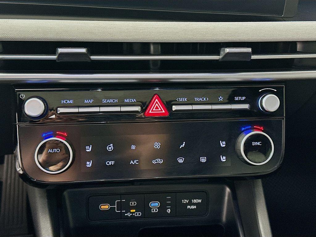 used 2025 Hyundai SANTA CRUZ car, priced at $32,900