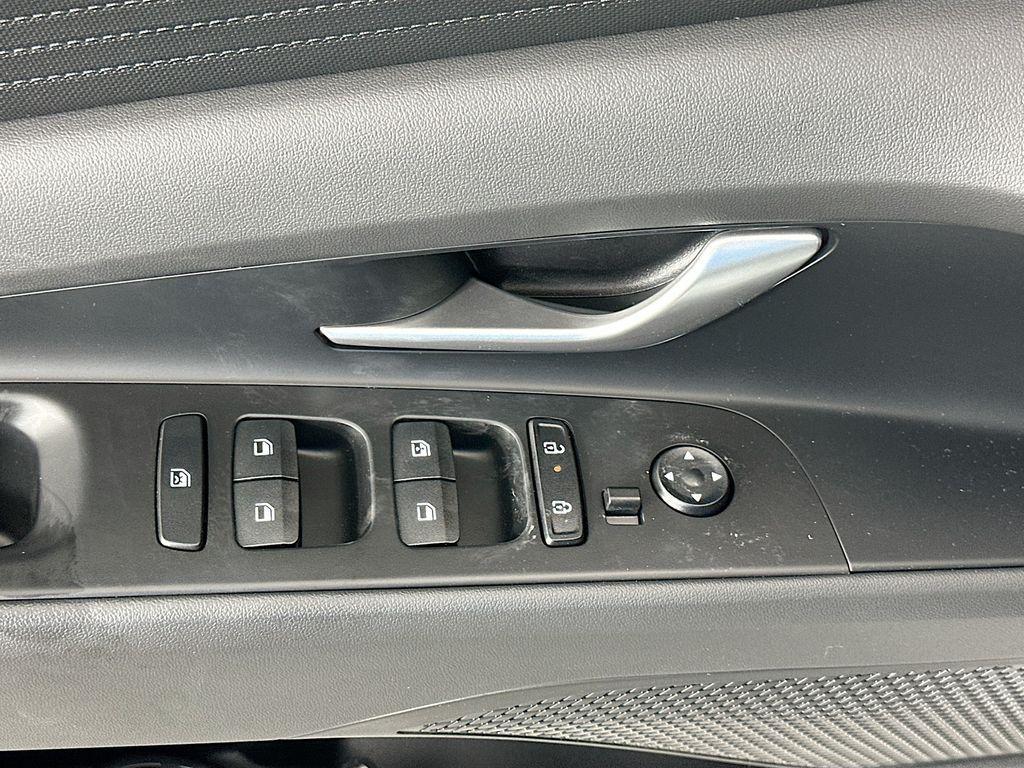 new 2026 Hyundai ELANTRA HEV car, priced at $27,860