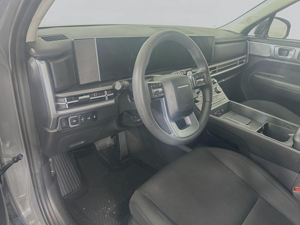 used 2025 Hyundai Santa Fe car, priced at $28,500