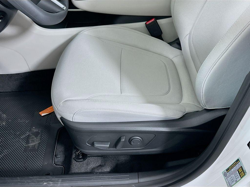 new 2026 Hyundai TUCSON Hybrid car, priced at $36,805