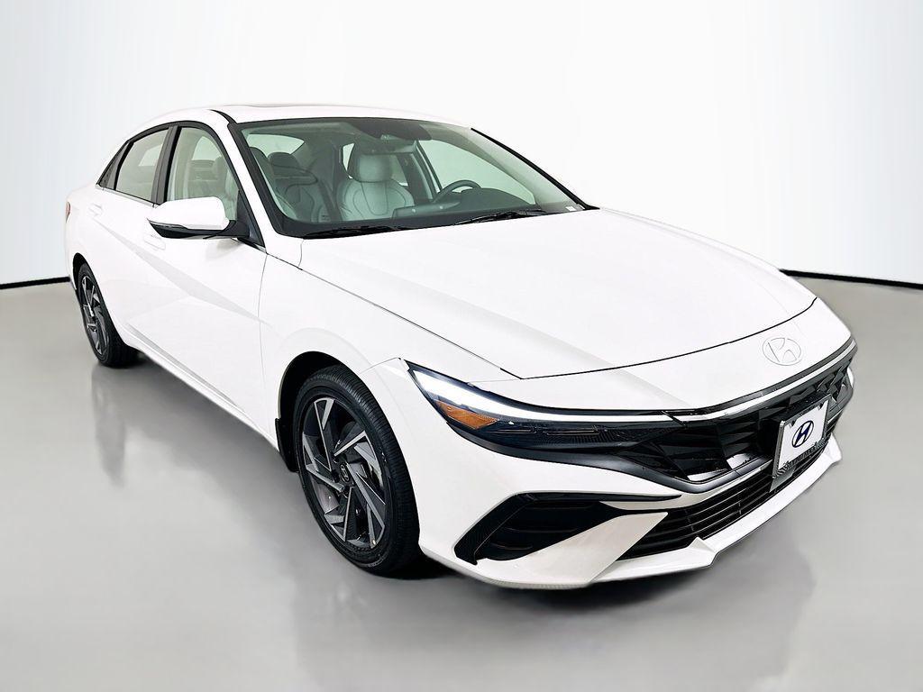new 2026 Hyundai ELANTRA HEV car, priced at $32,155