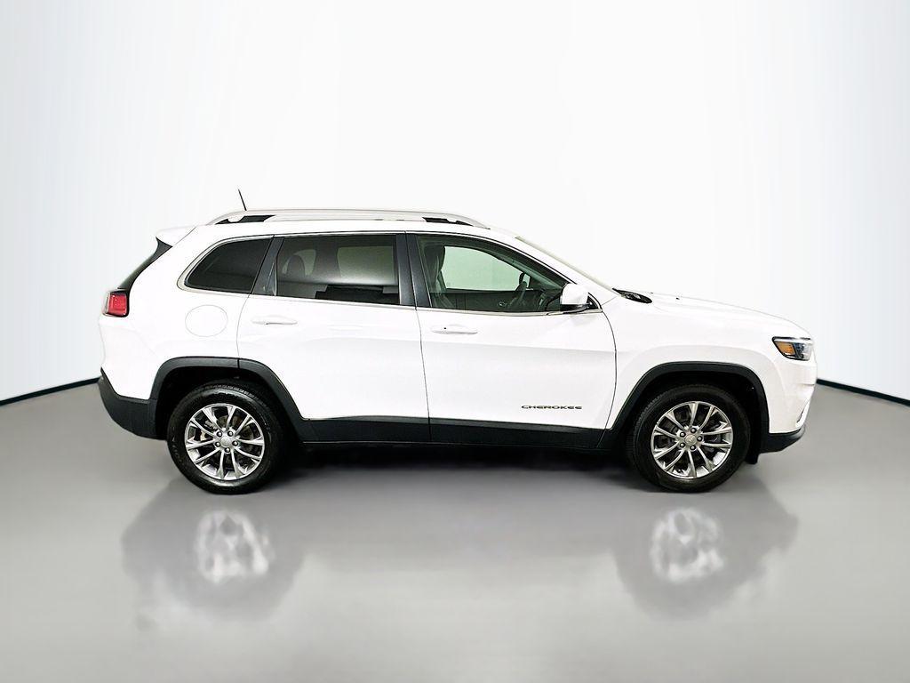used 2020 Jeep Cherokee car, priced at $15,425