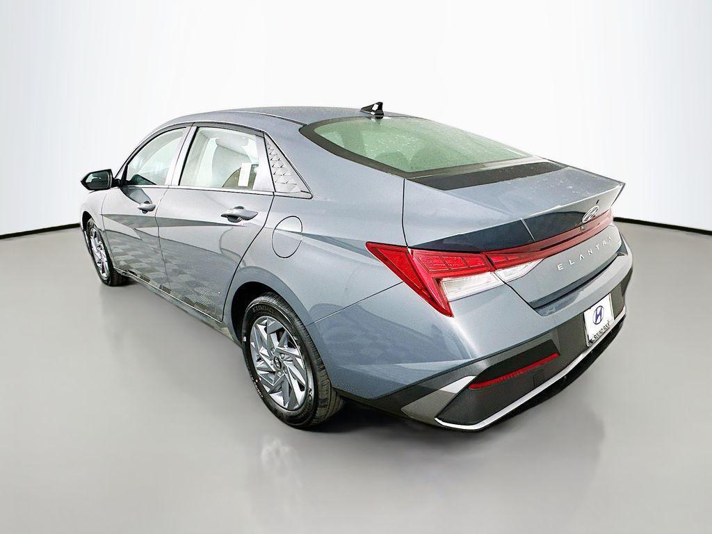 new 2026 Hyundai ELANTRA HEV car, priced at $27,360