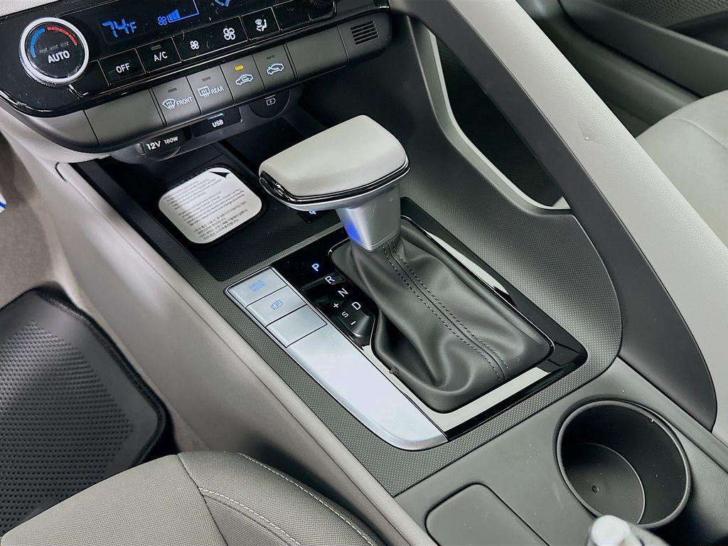 new 2026 Hyundai Elantra car, priced at $26,160