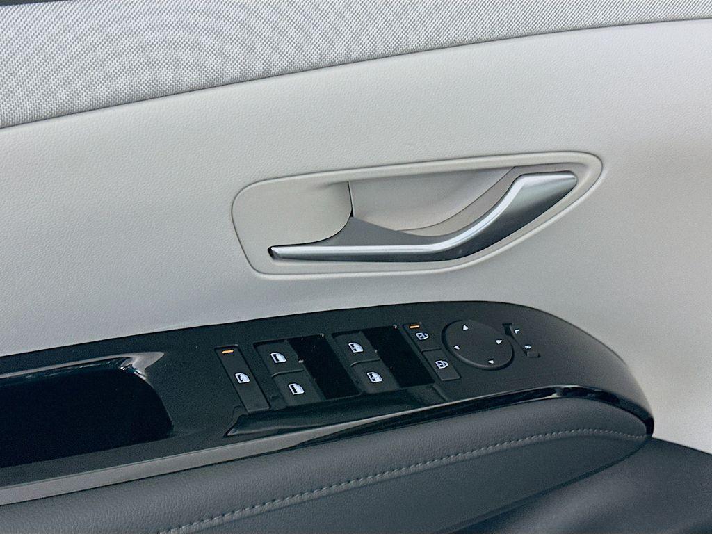 new 2026 Hyundai Tucson car, priced at $42,970