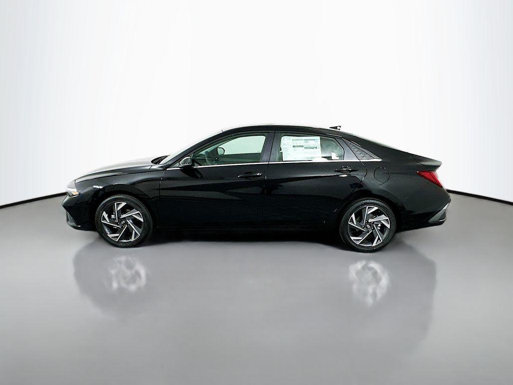 new 2026 Hyundai ELANTRA HEV car, priced at $31,910