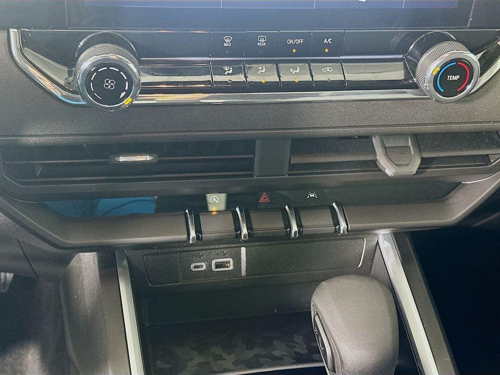 used 2025 Chevrolet Colorado car, priced at $29,500