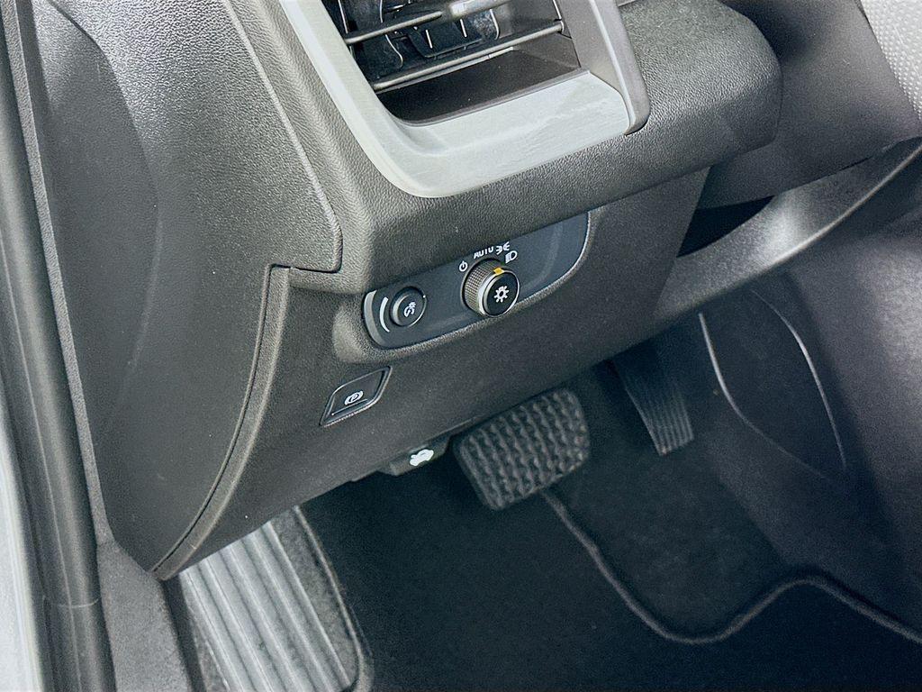 used 2024 GMC Terrain car, priced at $21,286