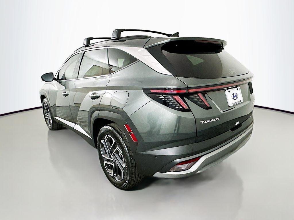 new 2026 Hyundai TUCSON Hybrid car, priced at $44,555