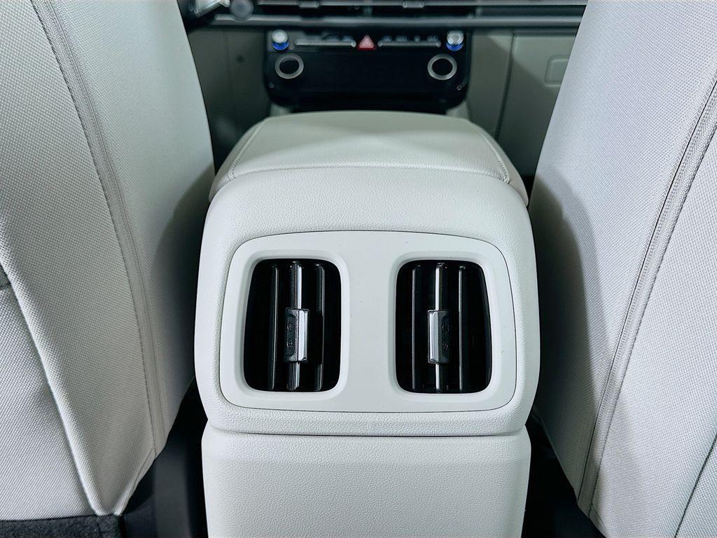 new 2026 Hyundai TUCSON Hybrid car, priced at $34,815