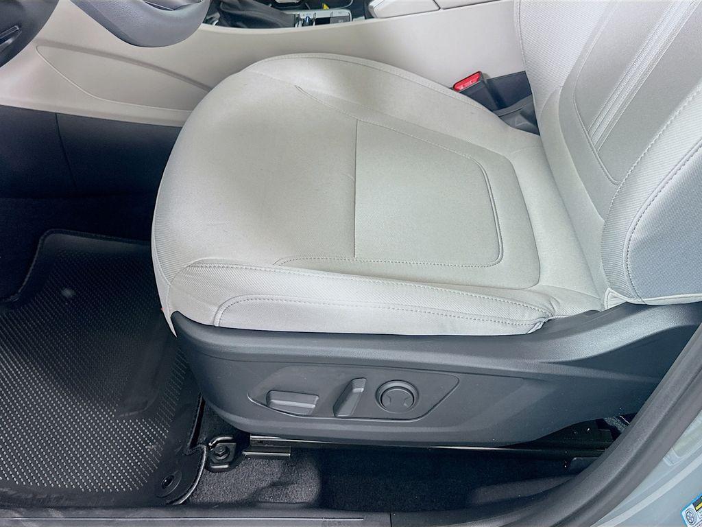 new 2026 Hyundai Tucson car, priced at $33,000