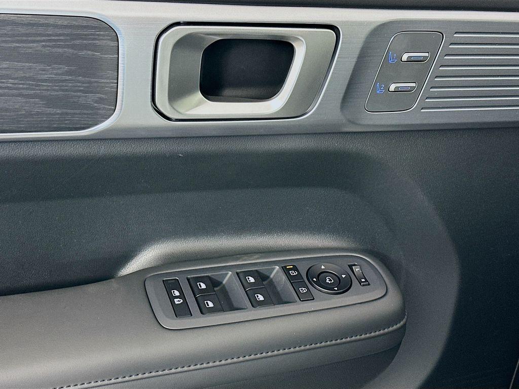 new 2026 Hyundai SANTA FE HEV car, priced at $48,725