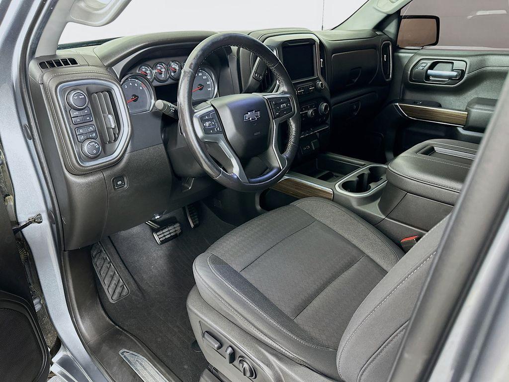 used 2021 Chevrolet Silverado 1500 car, priced at $31,234